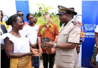 La société NESTLÉ distribue un million de plants de cacao aux producteurs de Côte d’Ivoire